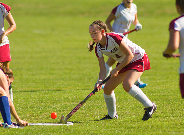 Wildcats Claw Hawks 2-0 in Field Hockey Action