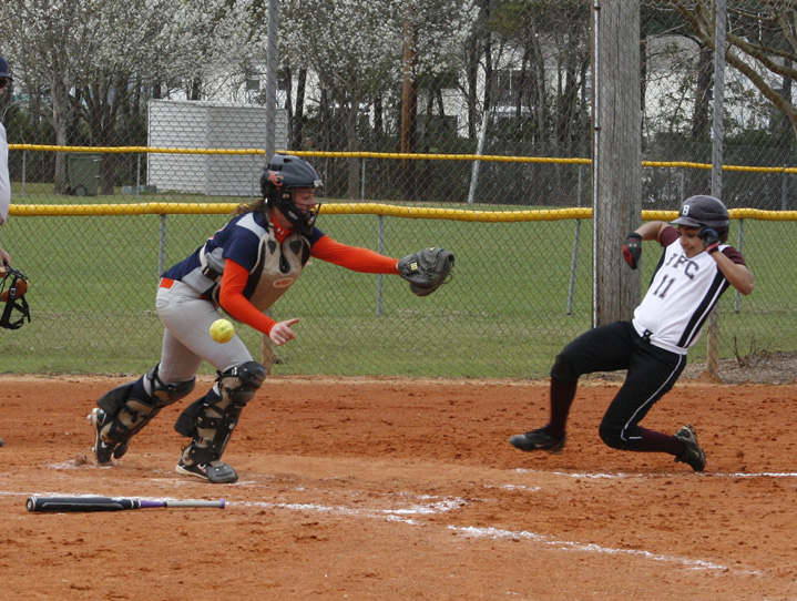 Bay Path College sweeps against Southern Vermont