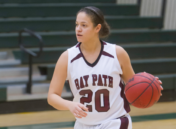 Wildcats Take Lynx 56-32 in Women&rsquo;s Hoops