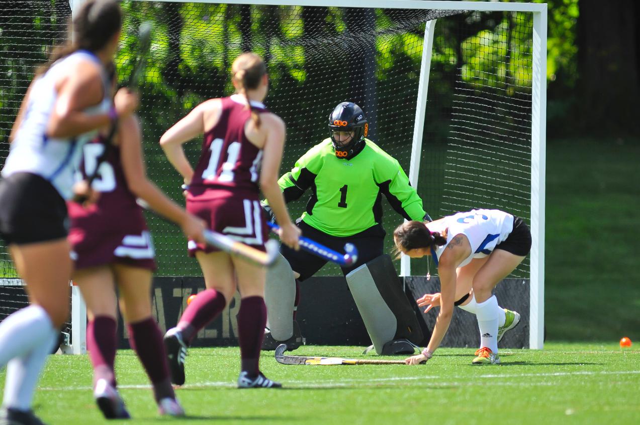 Wildcats nipped by Regis