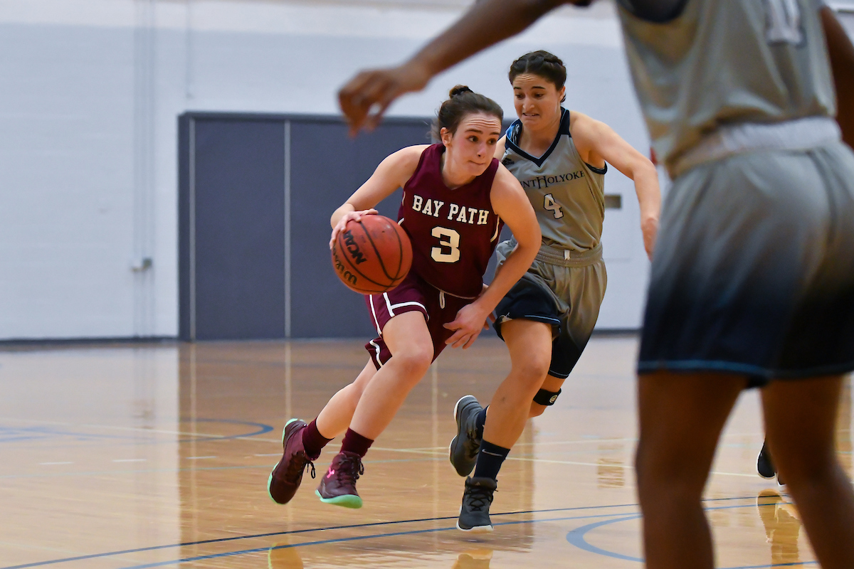 Women&rsquo;s Basketball Downed By Anna Maria
