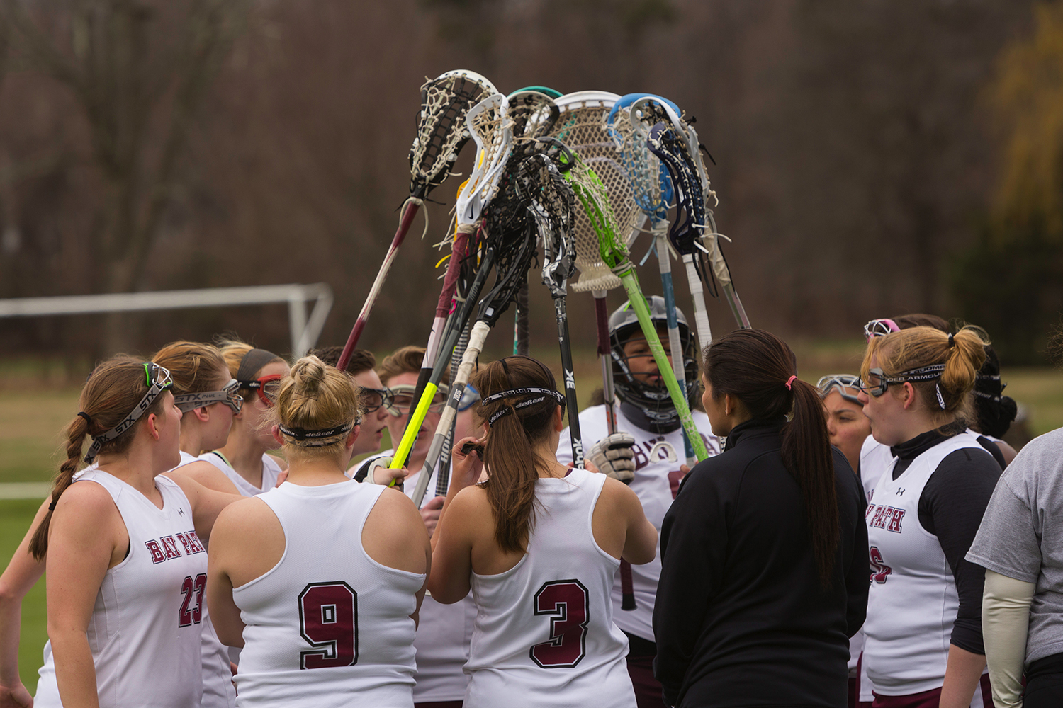 Elms Takes Bay Path in Conference Women&rsquo;s Lacrosse Match
