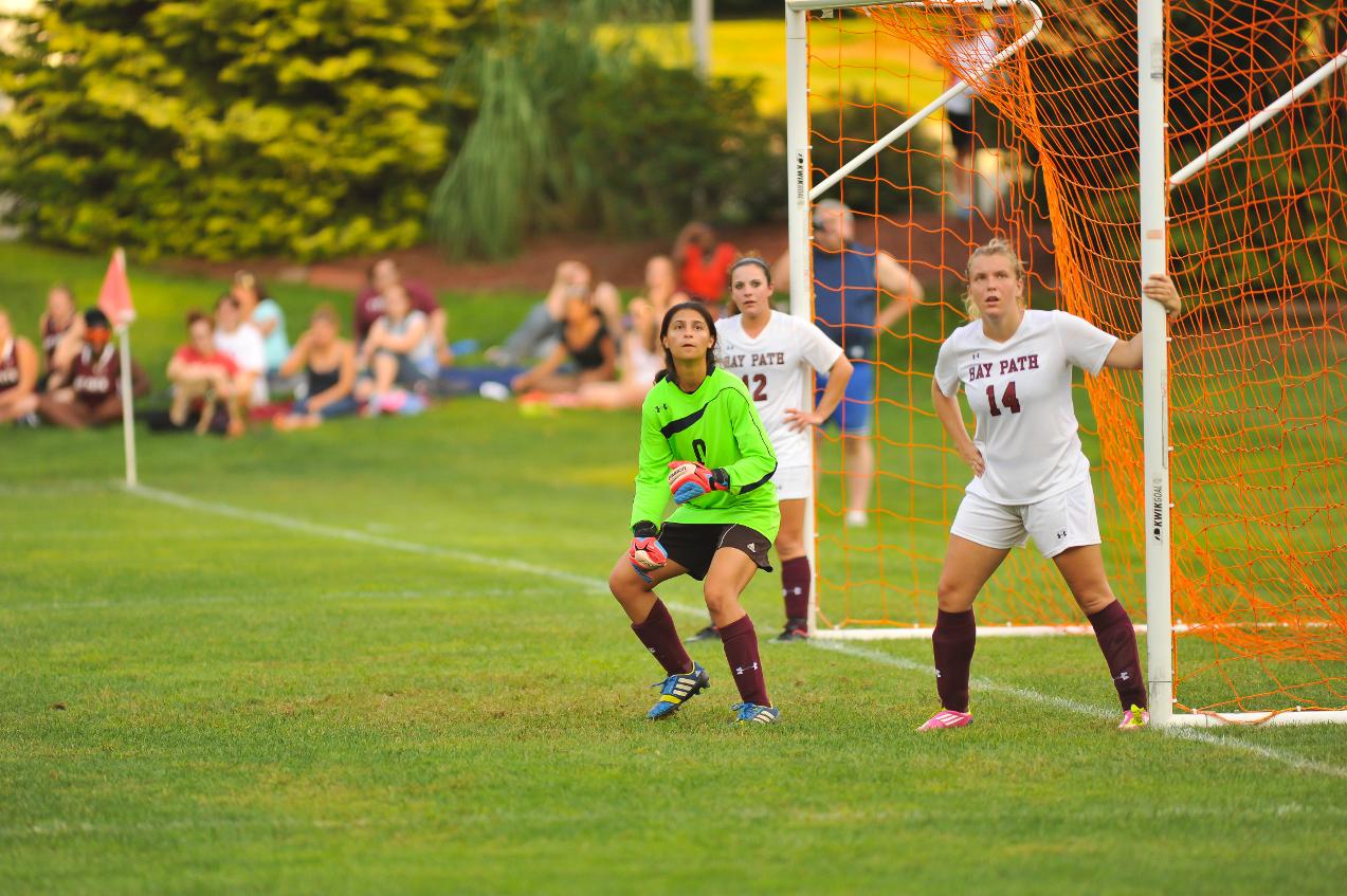 Lynx Defeat Wildcats 5-0 in Women&rsquo;s Soccer Action