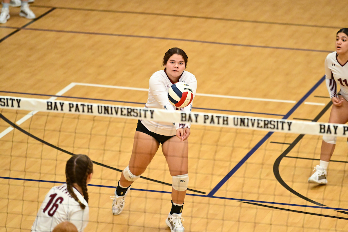 Wildcats Defeated 3-1 in USCAA Volleyball Action