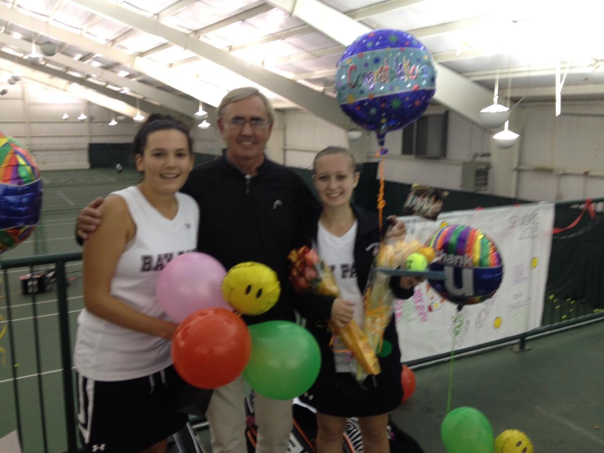 Wildcats Fall 5-4 to Lynx  in Hard Fought Senior Day Match