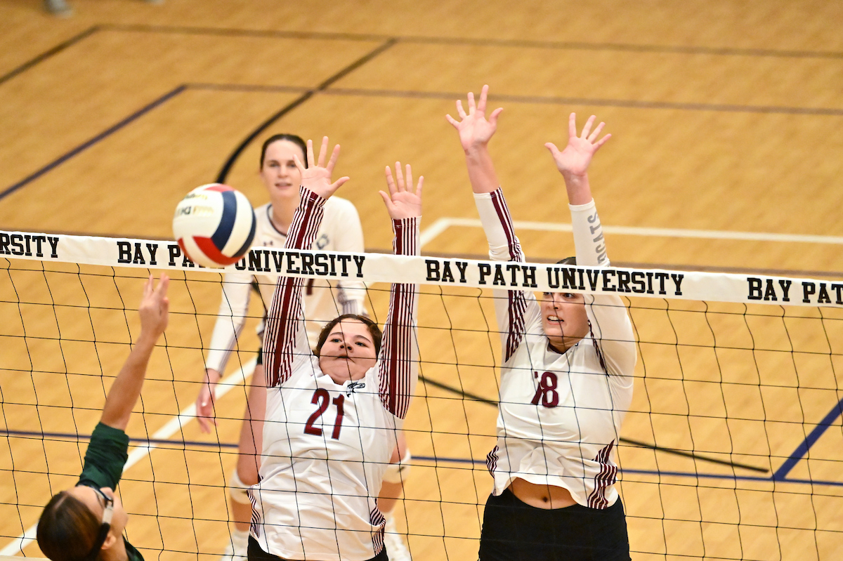 Blazers Overpower Wildcats 3-1