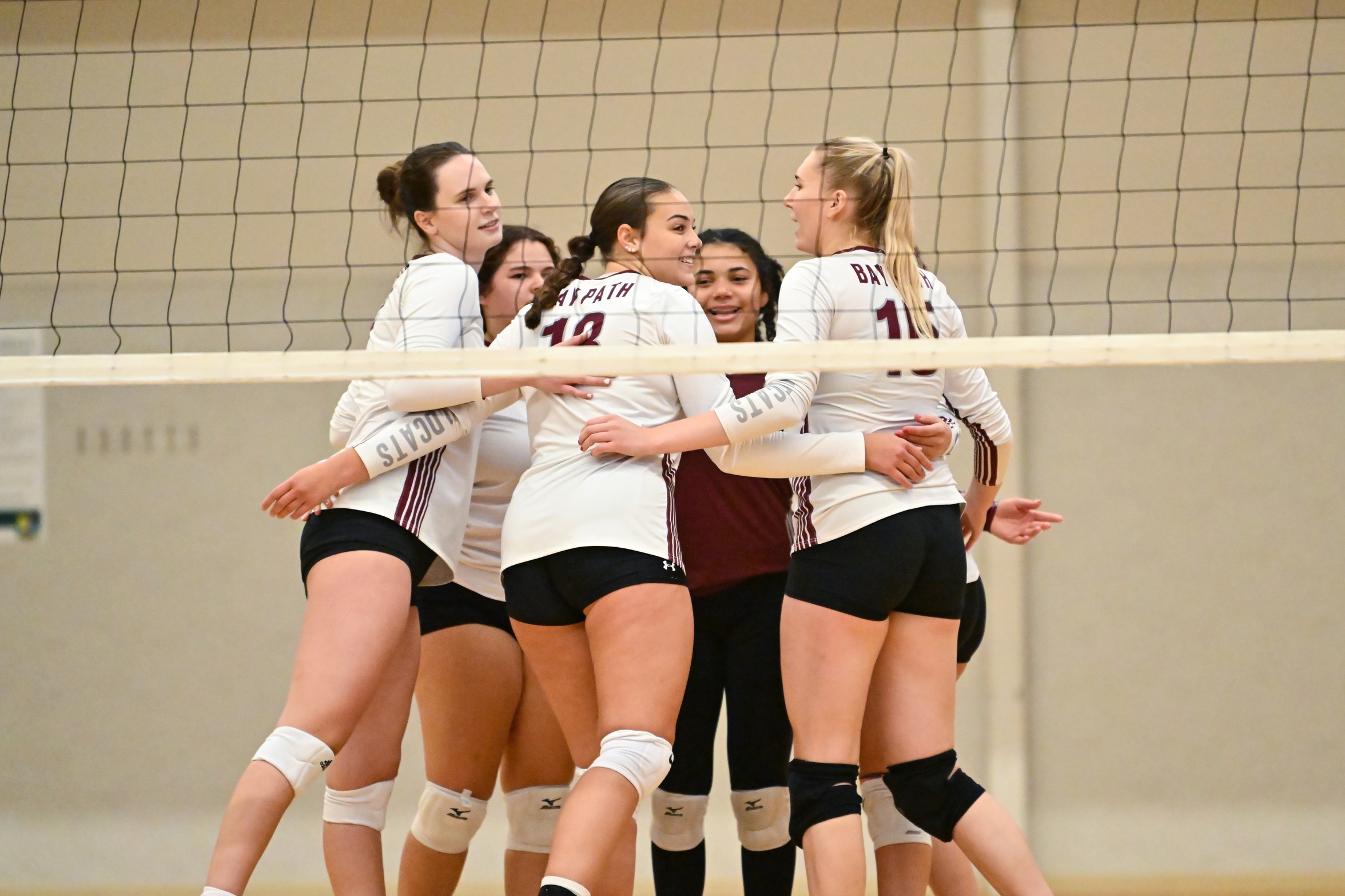 Wildcats Open Season With 3-2 Win Over Dean College
